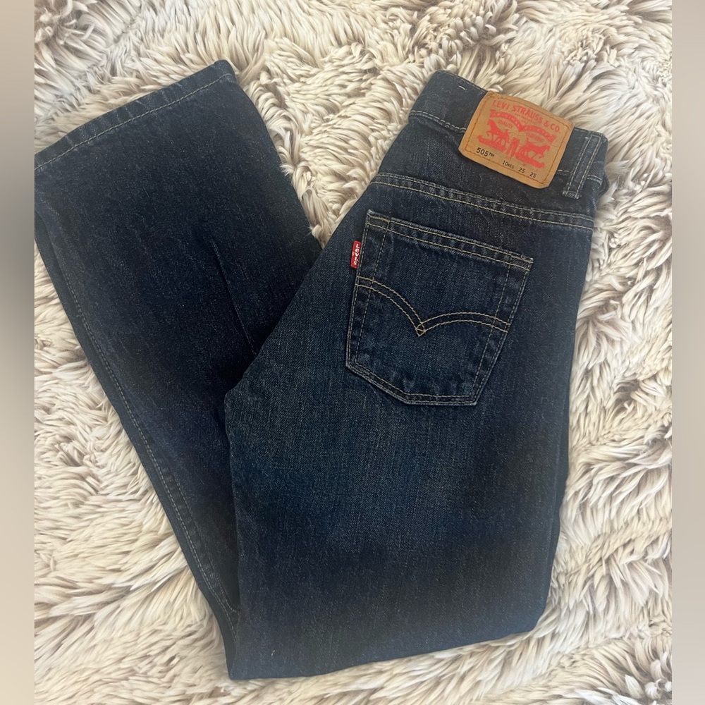 Levi jeans